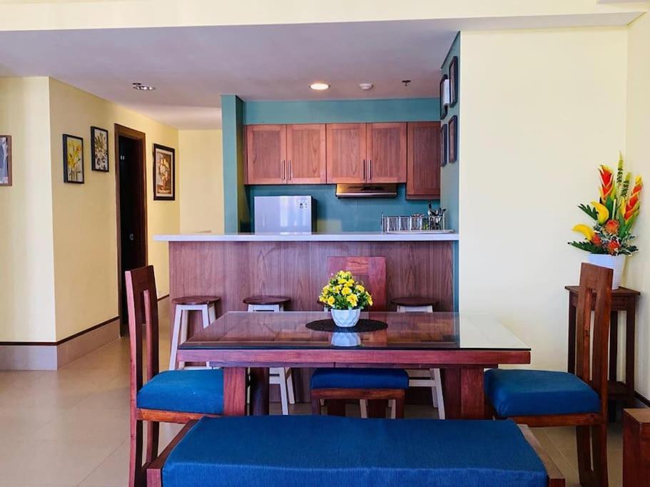 Anvaya Cove Penthouse Unit 10-2 Br. Apartment Morong  Luaran gambar